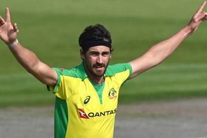 Ind vs Aus: I let noise get to me last time, couldn't care less now: Starc on India series