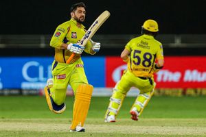 IPL 2020: Former wicketkeeper Syed Kirmani takes pity on MS Dhoni critics