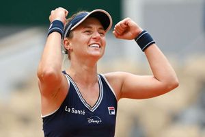 French Open 2020: Qualifier Podoroska upsets Svitolina to make Roland Garros history