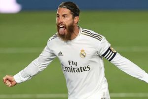 Rumour Has It: Juventus, PSG eye Ramos as Barcelona consider Pogba