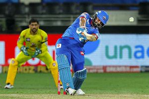 IPL 2020 mid-season transfer: Delhi Capitals look to sign these three wicketkeepers for injured Rishabh Pant