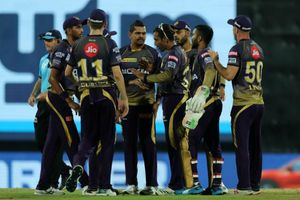 IPL 2020: Sunil Narine takes help of Carl Crowe as Kolkata Knight Riders' spinner gets reported for suspected action