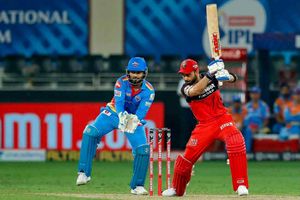 IPL 2020: Teams adopt this new strategy while batting on the UAE pitches