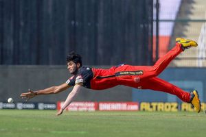 IPL 2020: RCB spinner Washington Sundar happy to bowl in powerplay