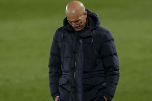 Rumour Has It: Real Madrid's Zidane facing sack, Barca lead Juve in Traore chase