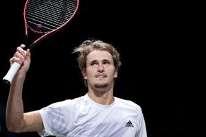 Zverev clinches back-to-back titles with victory in Cologne