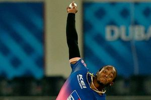 IPL 2021: Dock money of England cricketers who prefer IPL over national duty: Boycott