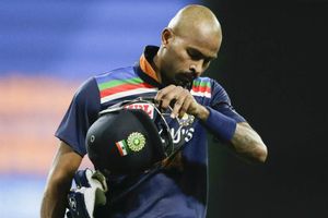 Father of Hardik Pandya, Krunal Pandya passes away; Krunal leaves Baroda bio-bubble