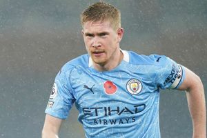 De Bruyne wants Man City stay amid contract talks