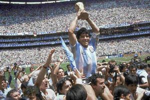 Diego Maradona: A football God who lived human life