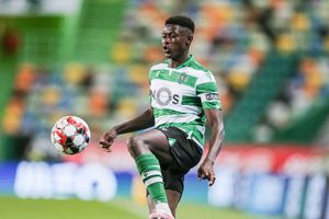 Manchester United want Nuno Mendes, a good deal?
