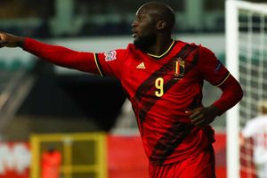 Belgium 4-2 Denmark: Lukaku double seals Nations League Finals place