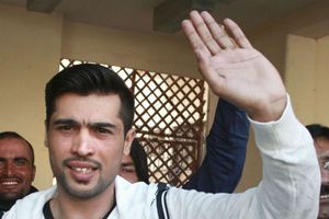 Mohammad Amir retires from cricket; Pakistan pacer alleges 