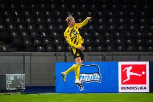 Rumour Has It: Chelsea target Haaland, Man Utd and City circle Grealish