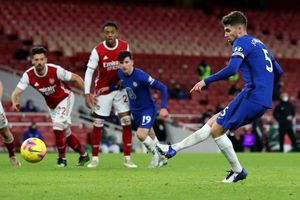 Chelsea pay the penalty as Jorginho matches Lampard with spot-kick miss