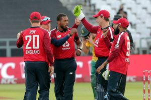 England camp cleared of virus and free to leave South Africa
