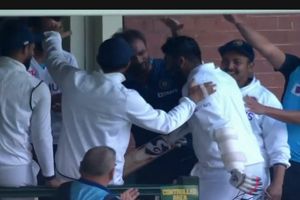 India A vs Australia A: Jasprit Bumrah gets guard of honour as he enters dressing room after maiden FC fifty