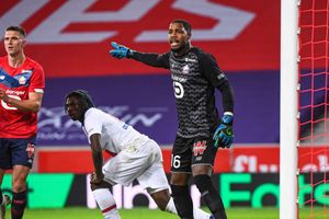 Lille 0-0 Paris Saint-Germain: Toothless champions frustrated in stalemate
