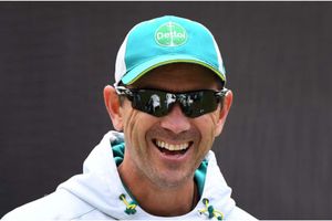 Langer challenges Australia to show they can became 'great' against wounded India