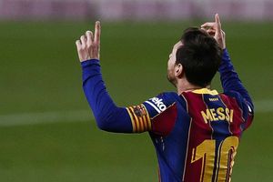 Rumour Has It: PSG prepare for Messi arrival, but Man City still confident as Liverpool offer Van Dijk deal