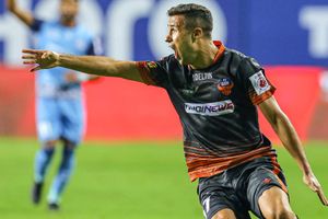 ISL 2020-21: JFC vs FCG: Angulo brilliance hands Gaurs early Christmas present against Jamshedpur