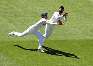India vs Australia, 2nd Test: Ravindra Jadeja takes a stunning catch to dismiss Matthew Wade at MCG