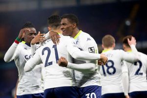 Chelsea 1-1 Aston Villa: Lampard's limp Blues drop points yet again