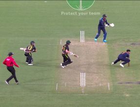 India Vs Australia 2nd T20I: Virat Kohli puts down a sitter but dismisses dangerous Matthew Wade run out