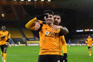 Wolves 2-1 Chelsea: Last-gasp Neto strike downs Blues