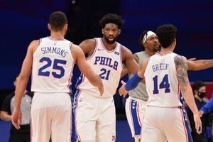Simmons and Embiid could both be Defensive Player of the Year - Danny Green