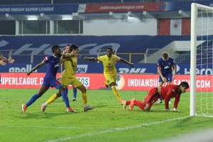 ISL 2020-21: MCFC 3-1 BFC: Mumbai City breeze past Bengaluru with a clinical win to climb at the top
