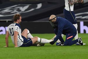 Kane could be out for a few weeks after injuring both ankles – Mourinho