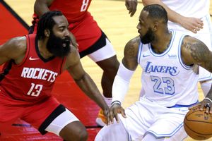 Davis stars as LeBron's Lakers roll on, Kawhi reaches NBA milestone