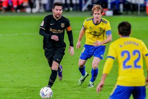 Lionel Messi's contract worth up to 555 million euros - Report