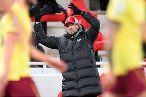 Klopp takes the blame as goal-shy Liverpool left stunned by Burnley