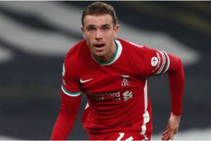 Back to the future? Versatile Liverpool star Henderson makes case for defence