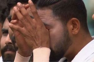 India vs Australia: Former cricketers react as Siraj gets emotional during national anthem