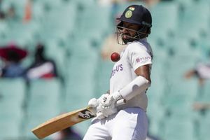 India vs England, 2nd Test: Cheteshwar Pujara's strange dismissal hurts India, see how!