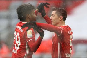 Bayern Munich 2-1 Freiburg: More history for Lewandowski in battling Die Roten win