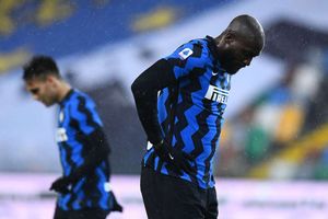 Udinese 0-0 Inter: Conte sent off as Nerazzurri miss chance to go top