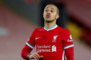 Is Thiago Alcantara ill-suited to Liverpool's style of play?