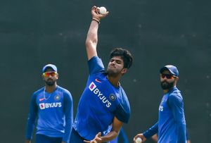 IPL 2021: Washington Sundar of Royal Challengers Bangalore ruled out with finger injury, Akash Deep drafted in