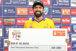 Najibullah Zadran’s blazing cameo and Rohan Mustafa’s tight spell sink Qalandars