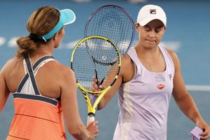 Barty suffers early exit in Adelaide as Gauff continues fine run