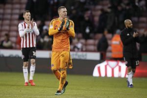 Dean Henderson frustrated at Manchester United: Why Solskjaer can't lose him this summer