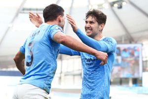 Manchester City 2-1 West Ham: Stones and Dias put leaders 13 points clear