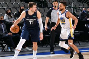Curry dazzles in 57-point display but Doncic and Mavs win thriller, Jokic posts career-high 50