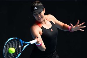 Marvellous Muguruza sets up blockbuster Barty final
