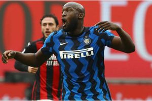 Lukaku enjoying Inter 'war zone' and says Solskjaer 'doing great' at Man Utd