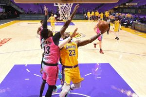 Heat sizzle as Miami pip LeBron's Lakers, Hornets buzz past Curry-less Warriors